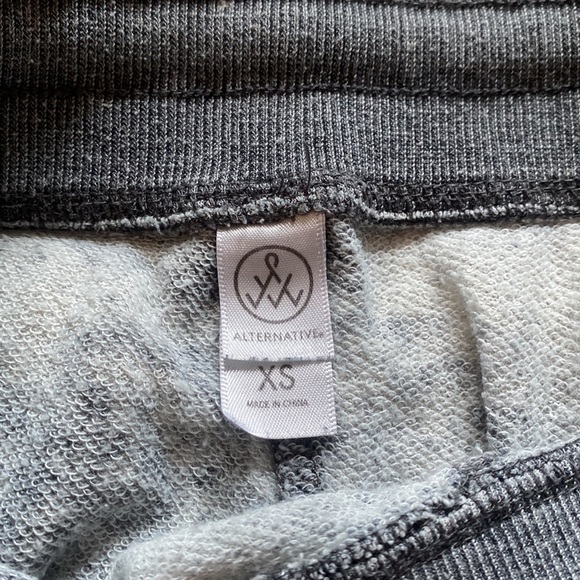 Alternative lounge joggers, light soft pants - Picture 2 of 4